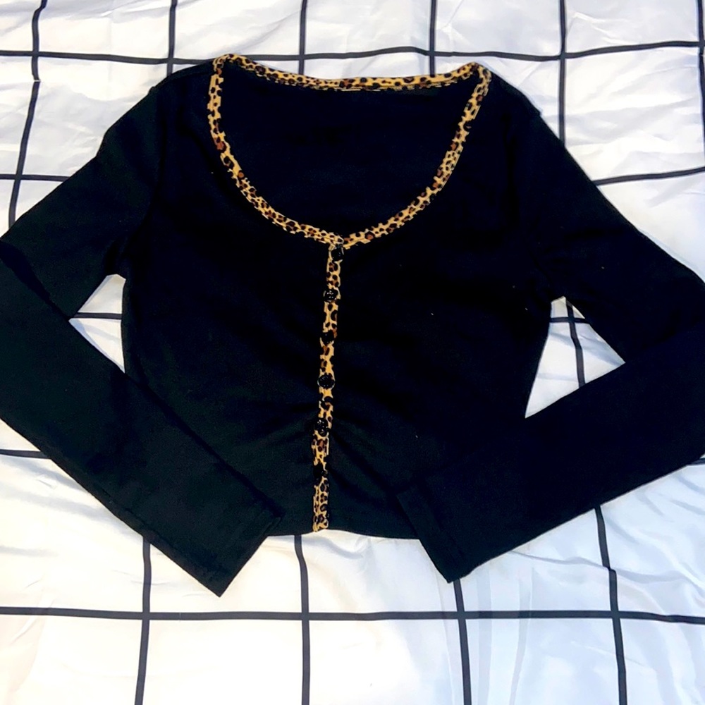button up tee